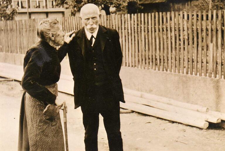 Mathilde Prochus im Gespräch. Mathilde Prochus im Gespräch. 