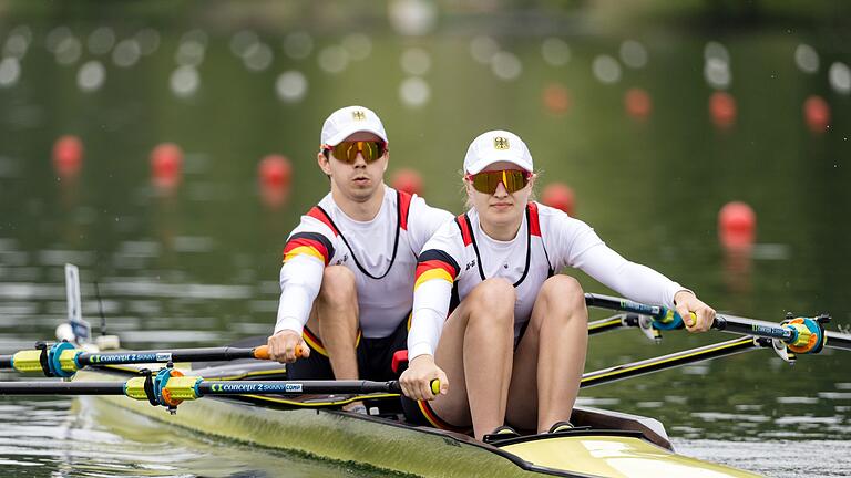 Helmich und Krumbein       -  Die Ruderer Jan Helmich und Hermine Krumbein haben bei den Paralympics in Paris die Bronzemedaille gewonnen.