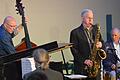 Diesmal mit einem ganz besonderen Gast. Saxofonist Scott Hamilton spielte mit (von links) Bassist Rudi Engel, Bernhard Pichl am Klavier und Drummer Michael Keul.