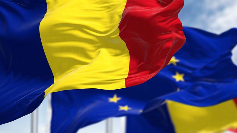 Die Farben der rumänischen Flagge: Blau, Gelb und Rot. Die Farben der rumänischen Flagge: Blau, Gelb und Rot. 