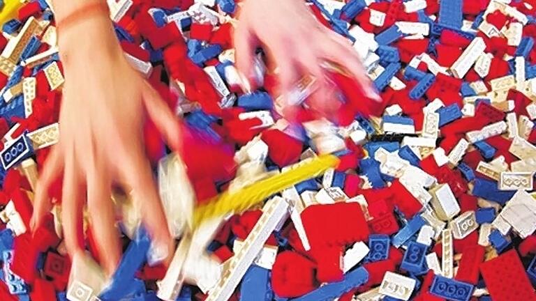 Firmen & Fakten: Benzin wird erneut billiger