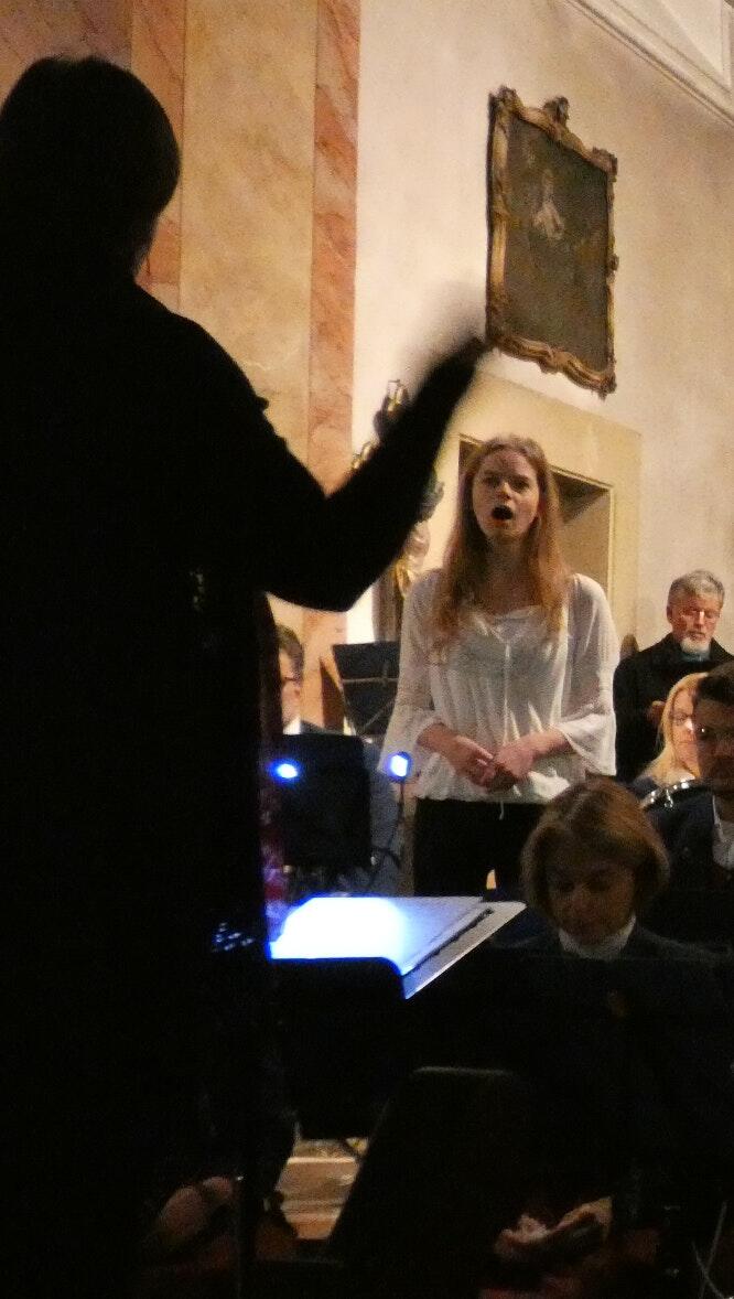 Wunderbar das Solo von Sophia Göpfert beim Spiel der Musikkapelle Eußenhausen Wunderbar das Solo von Sophia Göpfert beim Spiel der Musikkapelle Eußenhausen