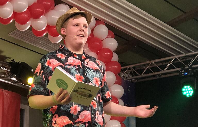 Der 14-jährige Timm Adam zeigte in der Jugend-Bütt sein Können. Der 14-jährige Timm Adam zeigte in der Jugend-Bütt sein Können.