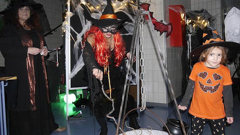 Bei der Halloween-Horror-Nacht der International Mainfranken School kochten kleine und große Hexen ihr Halloween-Süppchen.