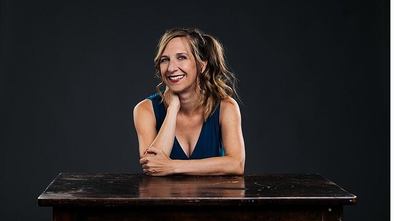Sarah Hakenberg kommt am 12. Oktober um 19.30 Uhr ins Kurtheater Bad Kissingen. - Sarah Hakenberg kommt am 12. Oktober um 19.30 Uhr ins Kurtheater Bad Kissingen. Sarah Hakenberg kommt am 12. Oktober um 19.30 Uhr ins Kurtheater Bad Kissingen. - Sarah Hakenberg kommt am 12. Oktober um 19.30 Uhr ins Kurtheater Bad Kissingen.