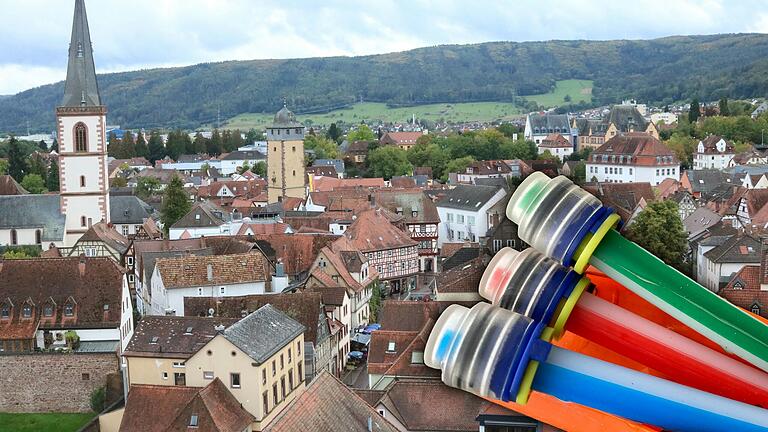 In wenigen Tagen soll der Glasfaserausbau in der Lohrer Altstadt beginnen. Es ist der letzte größere Bauabschnitt, der noch aussteht. In wenigen Tagen soll der Glasfaserausbau in der Lohrer Altstadt beginnen. Es ist der letzte größere Bauabschnitt, der noch aussteht.