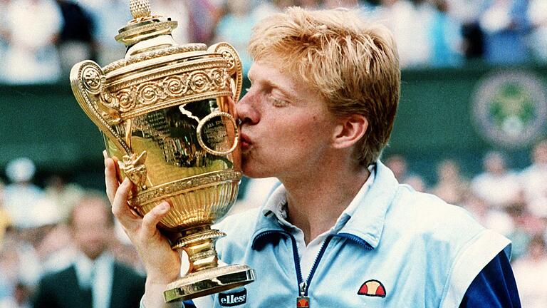 Wieder Juli, wieder Wimbledon: Boris Becker 1986 nach seinem zweiten Sieg des legendären Rasenturniers. Damals war er 18 Jahre alt.