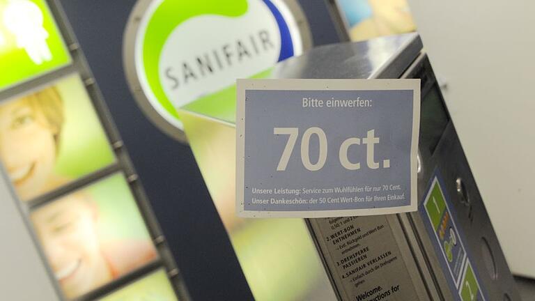 Sanifair Toilette - Wie fair sind 70 Cent für einen Toilettenbesuch? Sanifair Toilette - Wie fair sind 70 Cent für einen Toilettenbesuch?