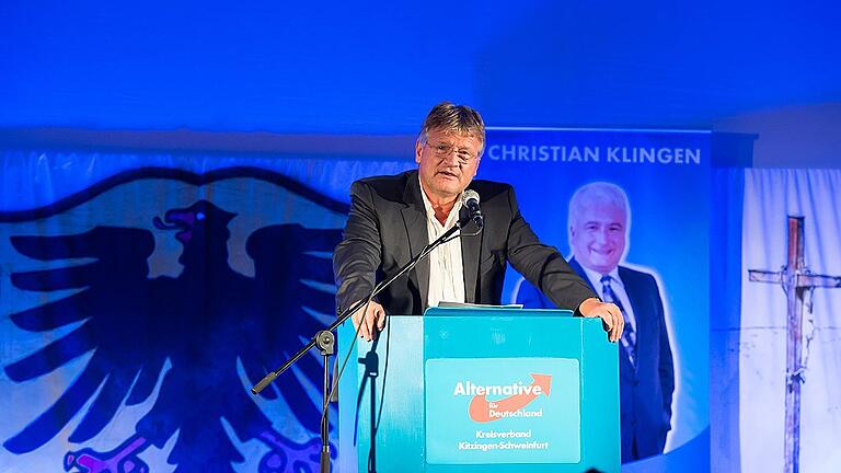 In Schweinfurt sprach AfD-Chef Jörg Meuten bei einer Wahlkampfveranstaltung des AfD-Bezirksverbands Unterfranken. In Schweinfurt sprach AfD-Chef Jörg Meuten bei einer Wahlkampfveranstaltung des AfD-Bezirksverbands Unterfranken.
