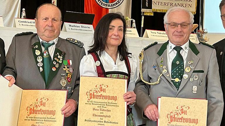 Zu Ehrenmitgliedern ernannt wurden Vera Nätscher, Otto Rummel (links) und Siegfried Weinig.