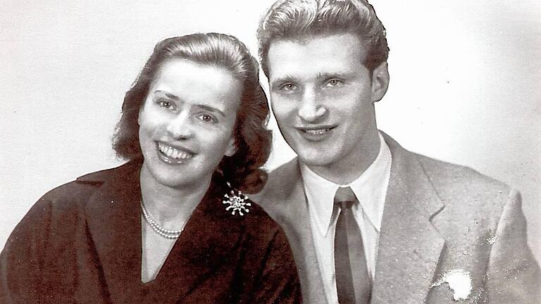 Hochzeitsfoto von Elly und Harry Gelbfarb. Sie haben am 22. Dezember 1956 geheiratet.