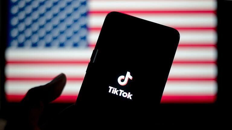 Video-App Tiktok stellt Betrieb in den USA ein       -  Am Sonntag war Tiktok plötzlich wieder zurück.