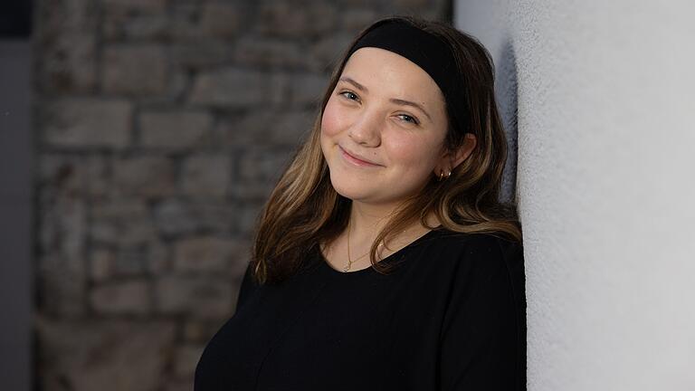 Leonie König aus Winterhausen macht eine Ausbildung zur medizinischen Fachangestellten. Leonie König aus Winterhausen macht eine Ausbildung zur medizinischen Fachangestellten. 