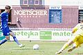Steffen Krautschneider (links) trifft nach einem Zuspiel von Fabio Hock von rechts (nicht im Bild) zum 1:0 für den Würzburger FV. Torhüter Tim Pager streckt sich vergeblich nach Krautschneiders Schuss. Das Heimspiel gegen den TSV Kornburg endete mit 1:1 unentschieden.