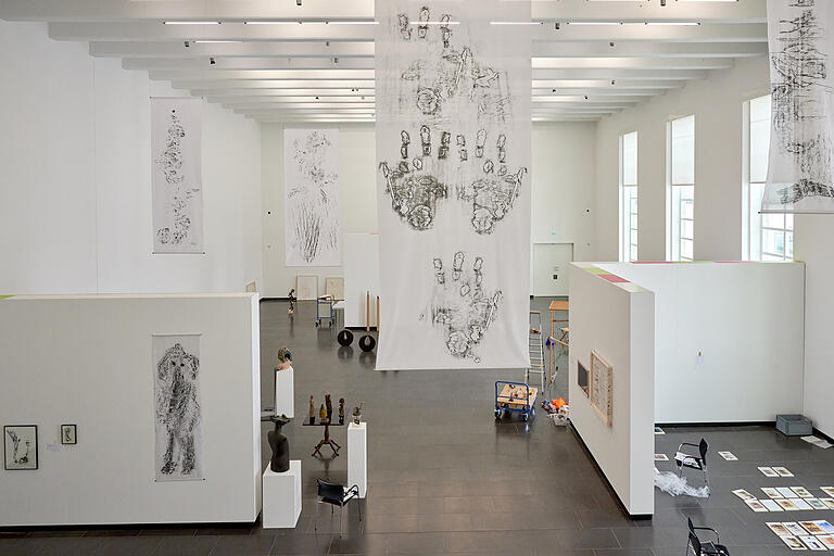 Bisher ist der Besucheransturm im Museum Otto Schäfer und in der Kunsthalle Schweinfurt eher verhalten. Die Kunsthalle rechnet aber mit einem größeren Besucheraufkommen, wenn am 2. Juli die Triennale Franken unter dem Motto 'Wahrheit' stattfindet.
