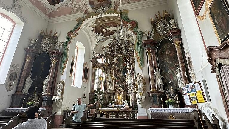 Die Kirche von Eyershausen ist heute ein Kleinod im Grabfeld. Die Kirche von Eyershausen ist heute ein Kleinod im Grabfeld.