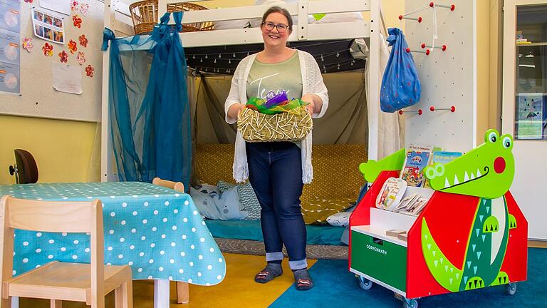 Erzieherin und Mutter Christina Gold hat mit Unterstützung der Gemeinde eine private Kinderbetreuung in Bühler gestartet. Erzieherin und Mutter Christina Gold hat mit Unterstützung der Gemeinde eine private Kinderbetreuung in Bühler gestartet.