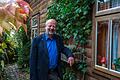 Hans-Josef Fell aus Hammelburg gilt als einer der geistigen Väter der Energiewende in Deutschland. Jetzt hat er für seinen Einsatz einen hochdotierten Umweltpreis aus China bekommen.