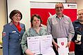 Frank Henneberger (2.von rechts ) wurde von der Diözesanleiterin Martina Mirus (links) zum Beauftragten der Gliederung Nüdlingen berufen und tritt damit die Nachfolge von Paul Neubert (rechts) an. Hennebergers Stellvertreterin ist Petra Koch (2.von links).