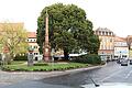 Viel Straße, wenig Grün: Der Kitzinger Königsplatz und die darunter liegende Kaiserstraße sollen in den nächsten Jahren ein völlig neues Gesicht bekommen.