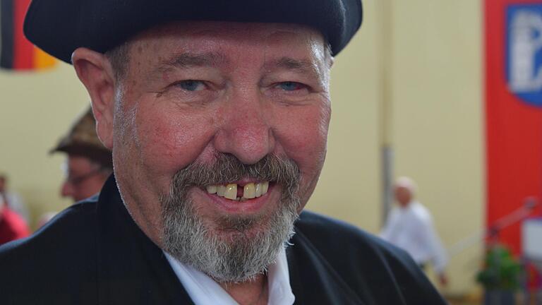 Neues Zunftmitglied: Martin Assel aus Prichsenstadt. Neues Zunftmitglied: Martin Assel aus Prichsenstadt.