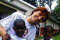 Eröffnung eines Hauses für Aids-Waisen: Die aus Birkenfeld stammende Sandra Wukovich, Mitgründerin des Vereins &bdquo;be your own hero&ldquo;, in Underberg nahe Lesotho in Südafrika.
