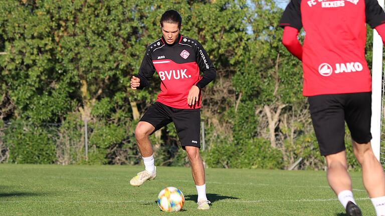 Auf Probe mit im Traningslager: Testspieler Lion Bürger Auf Probe mit im Traningslager: Testspieler Lion Bürger
