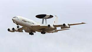 Eine Boeing E-3A Awacs der Nato kreiste am Dienstag stundenlang über Main-Spessart.