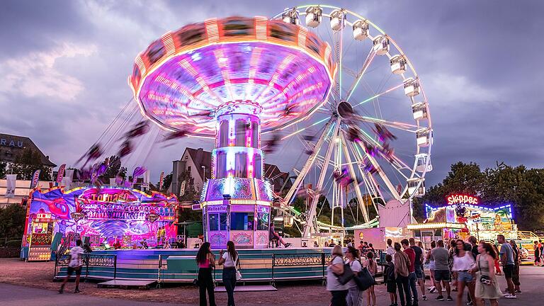 Der Vergnügungspark der Laurenzi-Messe.