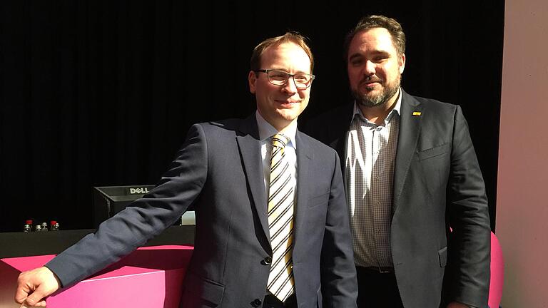 FDP-Landesparteitag       -  Daniel Föst (rechts) und Karsten Klein