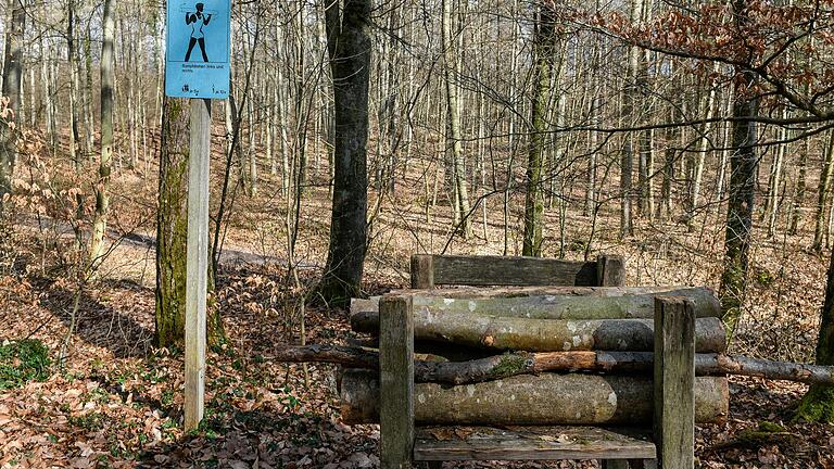 Der Trimm-Dich-Pfad im Stadtwald Würzburg existiert seit den 1970er Jahren.