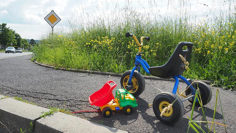 Wo der Kindergarten Theresienheim entstehen soll, gab es auch in diesem Herbst keinen Spatenstich. Bei mehreren großen Bauprojekten hatte die Stadt in diesem Jahr weniger Ausgaben, weil es nicht wie geplant voranging.