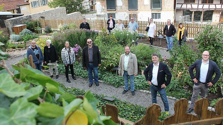 Gut angelegte Förderung: Der Bibelgarten in Sondheim vor der Rhön, unterstützt durch das Regionalbudget, ist ein Besuchermagnet in der Gemeinde. Gut angelegte Förderung: Der Bibelgarten in Sondheim vor der Rhön, unterstützt durch das Regionalbudget, ist ein Besuchermagnet in der Gemeinde.