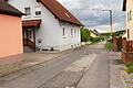 Durch die Bayernstraße in Dipbach wird wird das künftige Baugebiet „Püssensheimer Straße“ mit seinen 17 Wohnbauplätzen erschlossen.