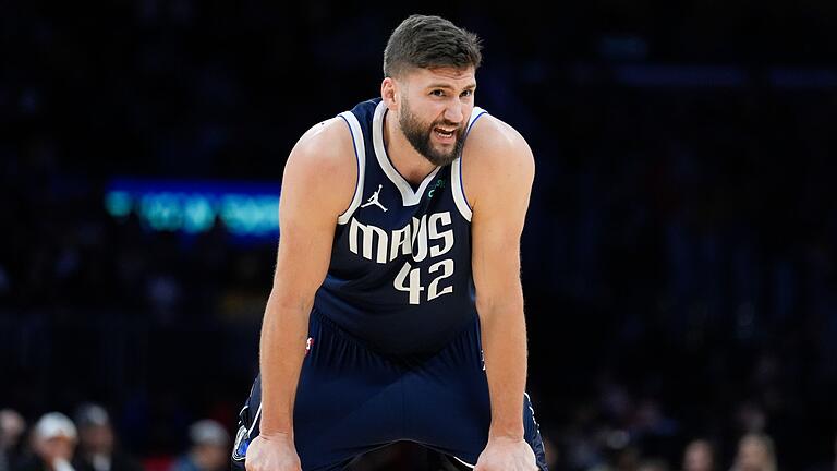 Los Angeles Lakers - Dallas Mavericks       -  Maxi Kleber hat sich vor dem Beginn der Vorbereitung auf die NBA-Saison verletzt.