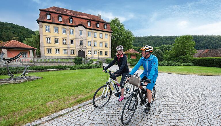 Vorbei an Burgen, Schlössern und Ruinen geht's in den Haßbergen