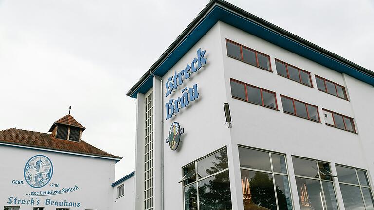 Die Ostheimer Streck-Bräu trug für ein Jahr den Titel „Brauerei des Jahres 2022“. Damit machte sie bundesweit von sich reden. Die Ostheimer Streck-Bräu trug für ein Jahr den Titel „Brauerei des Jahres 2022“. Damit machte sie bundesweit von sich reden.