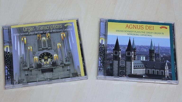 Der Würzburger Domorganist Professor Stefan Schmidt hat zwei neue CDs veröffentlicht. Der Würzburger Domorganist Professor Stefan Schmidt hat zwei neue CDs veröffentlicht.