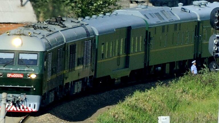 Sonderzug von Kim Jong Un       -  Reiste Nordkoreas Diktator mit diesem Zug nach China? Vieles deutet auf den symbolkräftigen Besuch hin.