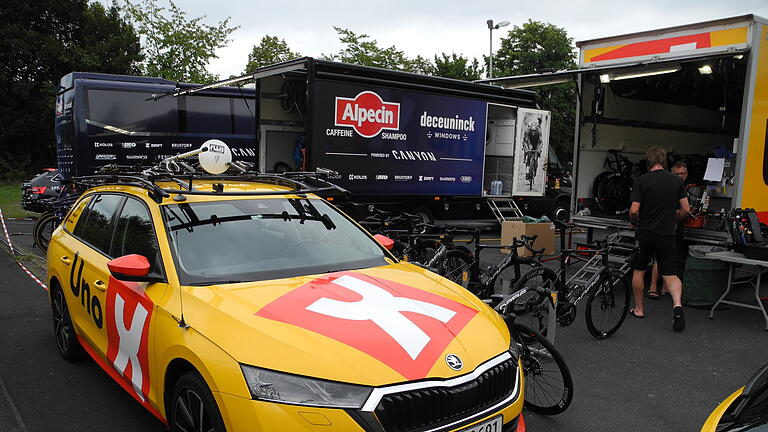 Warum die Deutschland-Tour nach Elfershausen kam       -  Vier der 20 Radsport-Teams, die aktuell an der Deutschland-Tour Teilnehmen, bezogen zu Beginn der Veranstaltung ihr Quartier in Elfershausen im Landkreis Bad Kissingen.