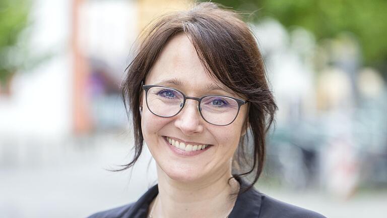 Daniela Schwarz. Daniela Schwarz.