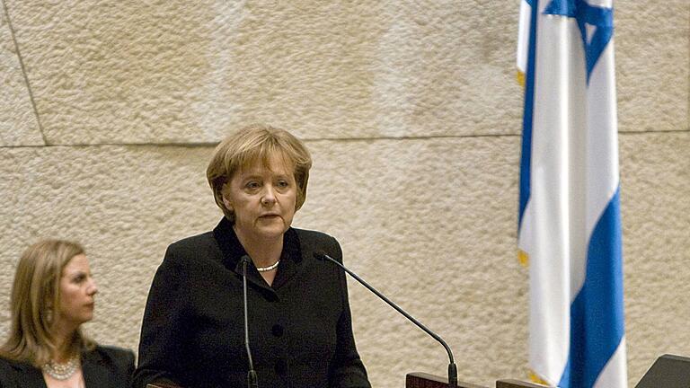 Merkel in Israel - Angela Merkel (CDU) sprach 2008 als erste ausländische Regierungschefin im israelischen Parlament. (Archivbild) Merkel in Israel - Angela Merkel (CDU) sprach 2008 als erste ausländische Regierungschefin im israelischen Parlament. (Archivbild)