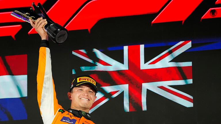 Lando Norris       -  Lando Norris feiert in Singapur seinen dritten Karrieresieg.