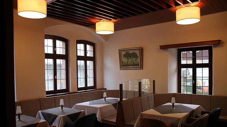 Am Montag wurde mit einigen geladenen Gästen das neue Restaurant im Hotel Alte Brauerei eröffnet.