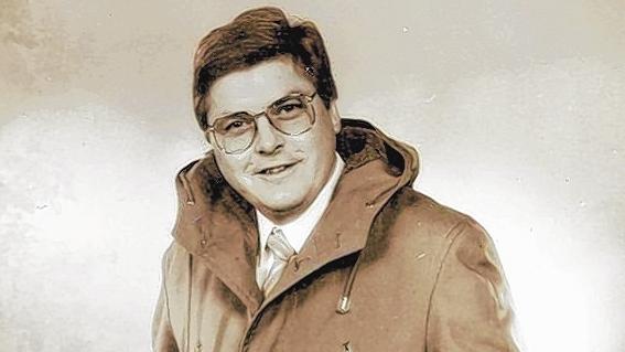 Schick: Da geht Adolf Bauer im Wahlkampf 1984 schon fast als jugendlicher Dressman durch.