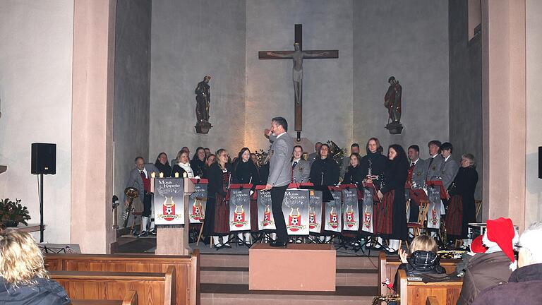 Weihnachtskonzert in Modlos - Weihnachtskonzert in Modlos Weihnachtskonzert in Modlos - Weihnachtskonzert in Modlos