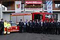 Stellvertretend für die Rettungskräfte der Gemeinde (von links): Stefan Lieblein, Vorsitzender des Feuerwehrvereins Hambach, Kreisbrandrat Holger Strunk, Julia Kraus und Lea Eck (First Responder), die Jubilare Arthur Rößner, Alfred Karrlein (neues Ehrenmitglied), Günter Storch, Walter Schulz (Ehrenmitglied), Udo Mattenheimer, Werner Fischer, Heiko Wacker, Andy Meißler, Landrat Florian Töpper, Paul Eck (stellvertretender Vereinsvorsitzender), Jubilar Steffen Volpert, Bürgermeister Willi Warmuth, Zweiter Kommandant Thomas Weidinger, die Jubilare Ewald Lunz und Günter Keeß, Kreisbrandinspektor Reinhold Achatz, Stadtbrandrat Martin Schneier, Kommandant Johannes Geier sowie Kreisbrandmeister Matthias Steinmüller.