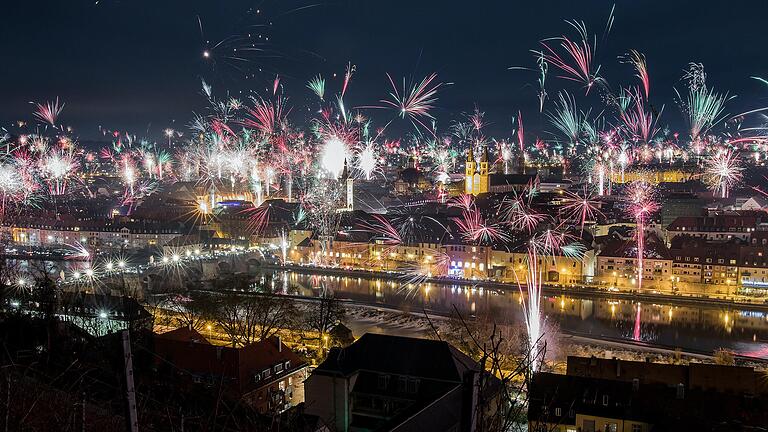 Dieses Jahr wird Silvester deutlich ruhiger als üblich gefeiert.