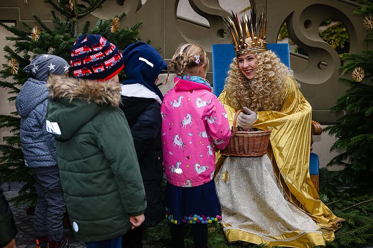 Das Christkind treffen: das geht am Samstag am Schweinfurter Weihnachtsmarkt.&nbsp;