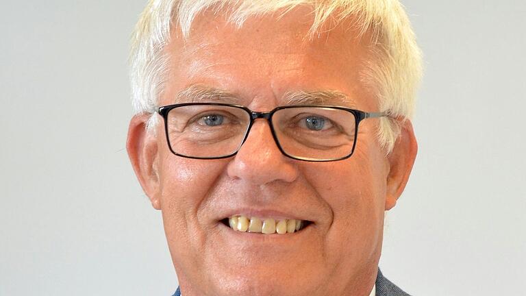 Konrad Grillmeyer, Präsident Bayerischer Tischtennis-Verband. Konrad Grillmeyer, Präsident Bayerischer Tischtennis-Verband.